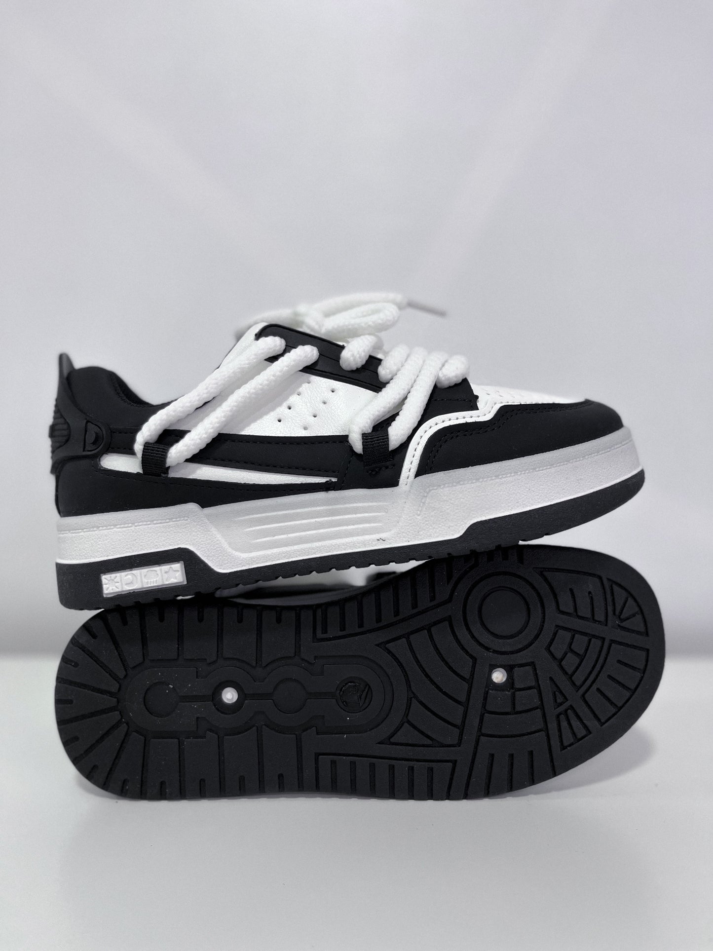 Zapatilla Mujer