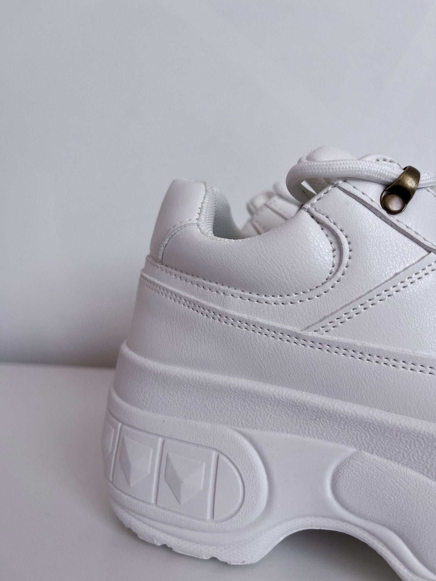 Zapatilla Mujer Plataforma Blanca