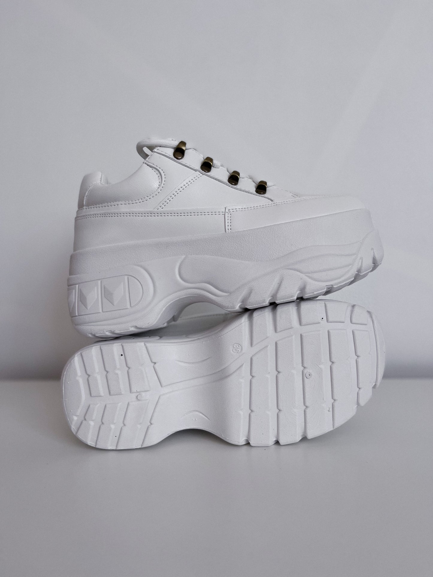 Zapatilla Mujer Plataforma Blanca