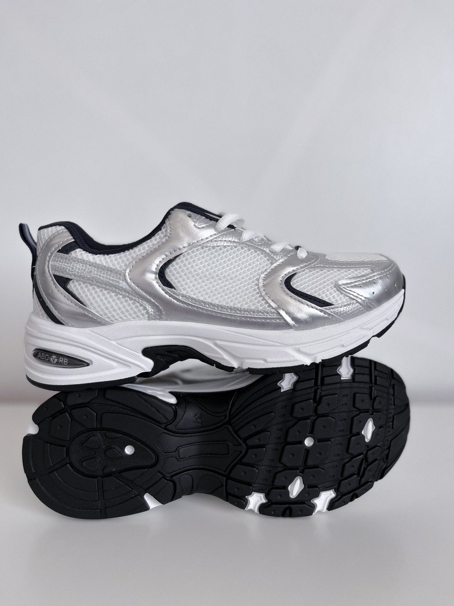 Zapatilla Mujer Est New Balance  530