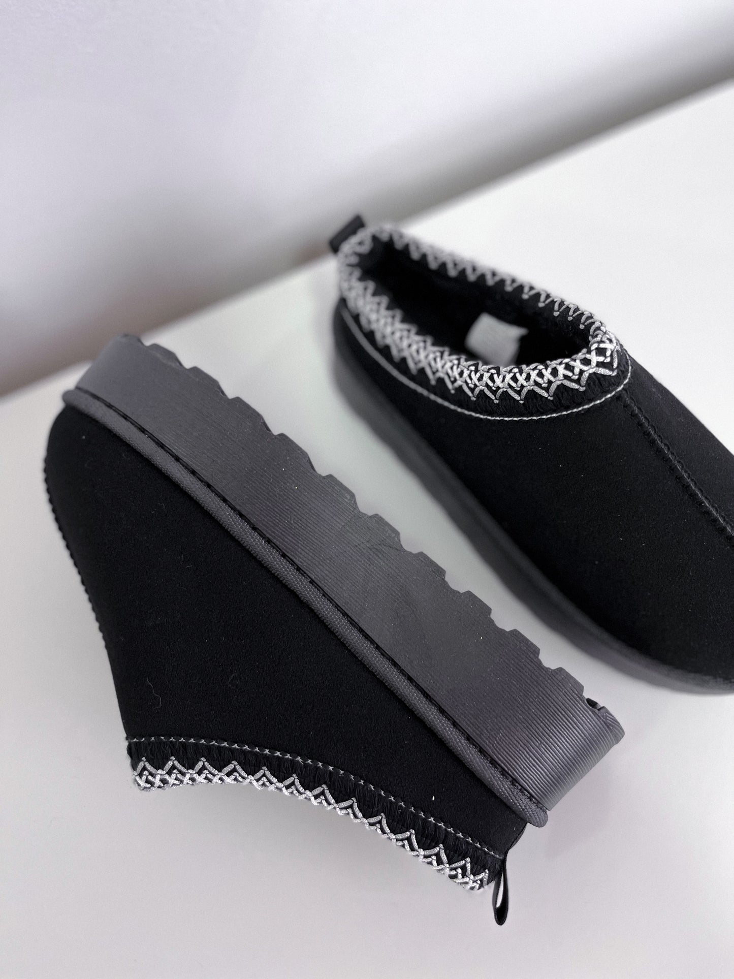 Pantuflas Negro
