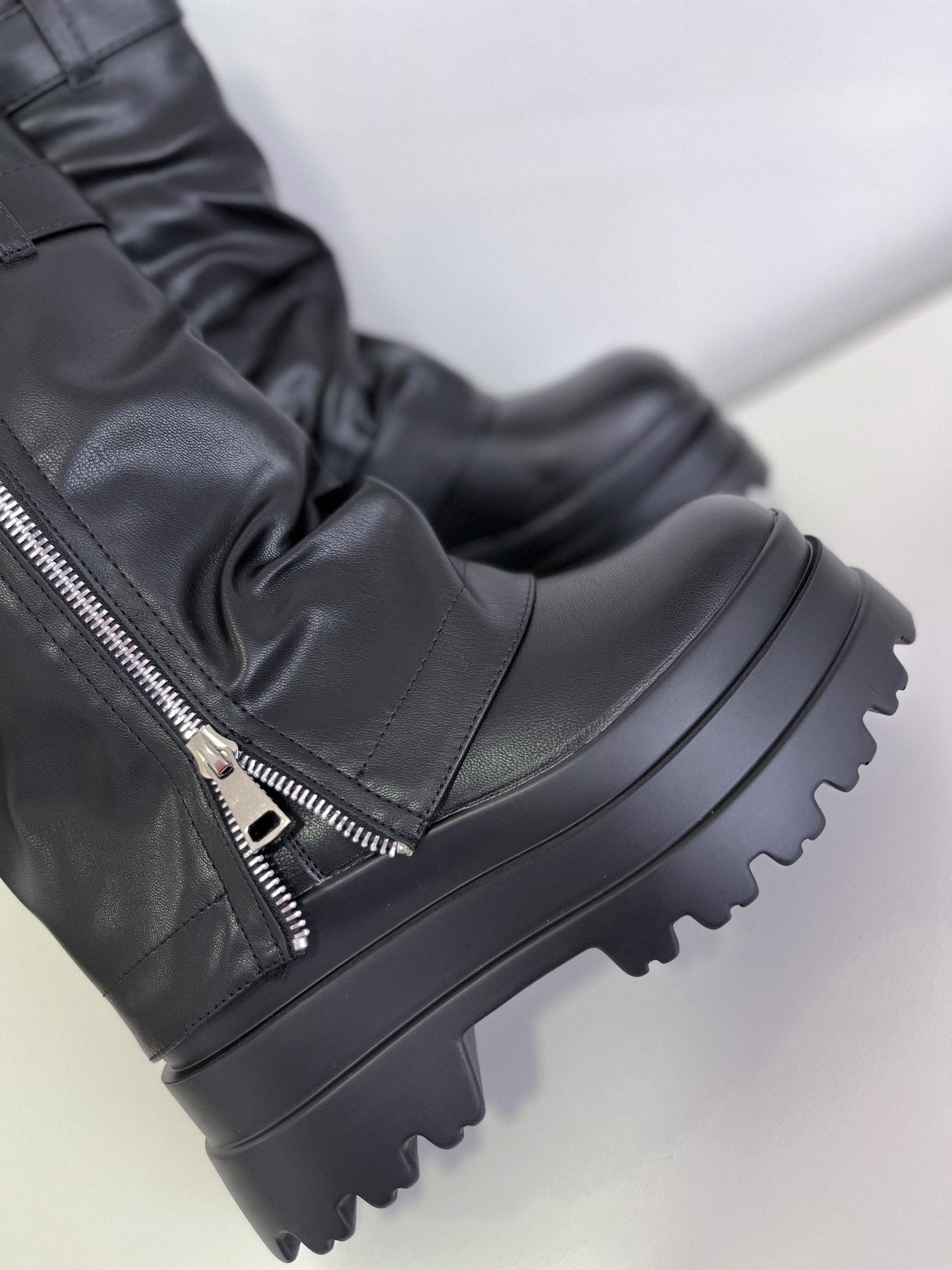 Bota Mujer Y01 Eco Cuero Negro